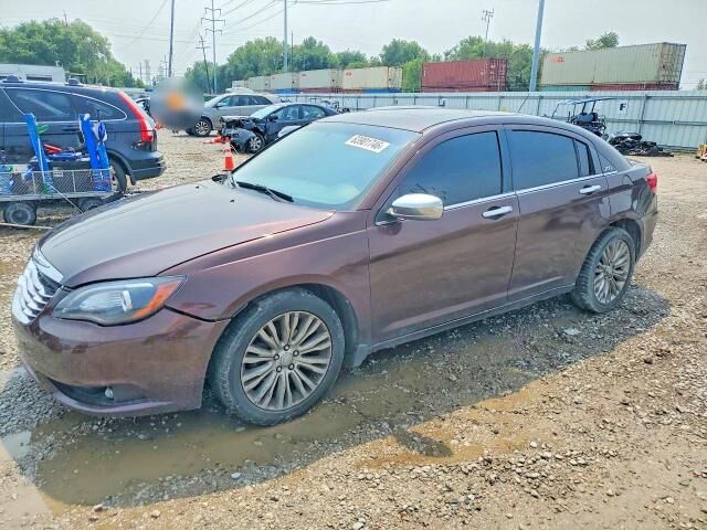 2013 CHRYSLER 200