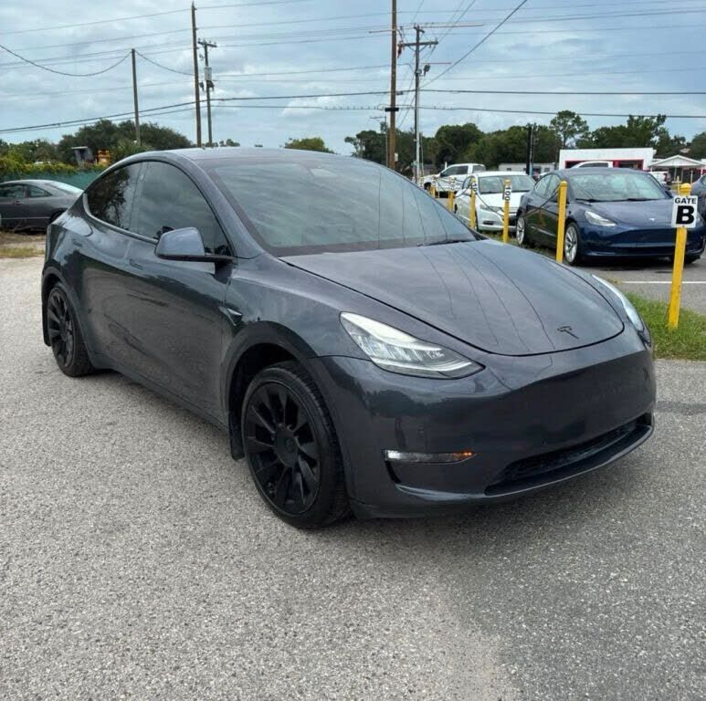 2021 TESLA Model Y