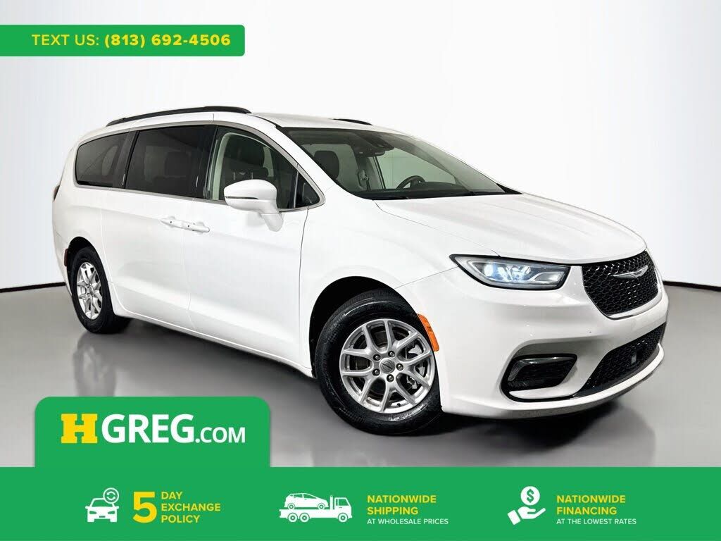 2022 CHRYSLER Pacifica