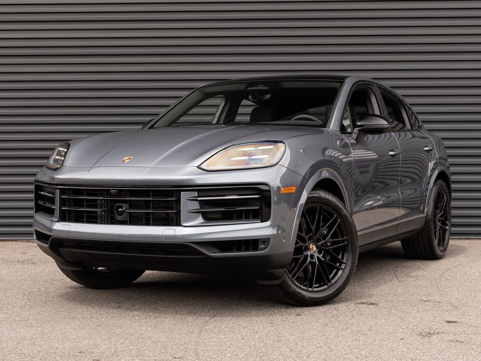2026 PORSCHE Cayenne