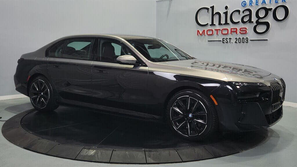 2023 BMW i7