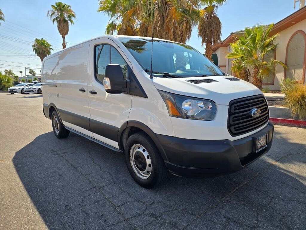 2019 FORD Transit