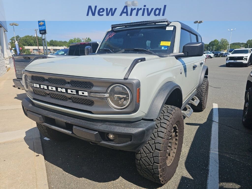 2021 FORD Bronco