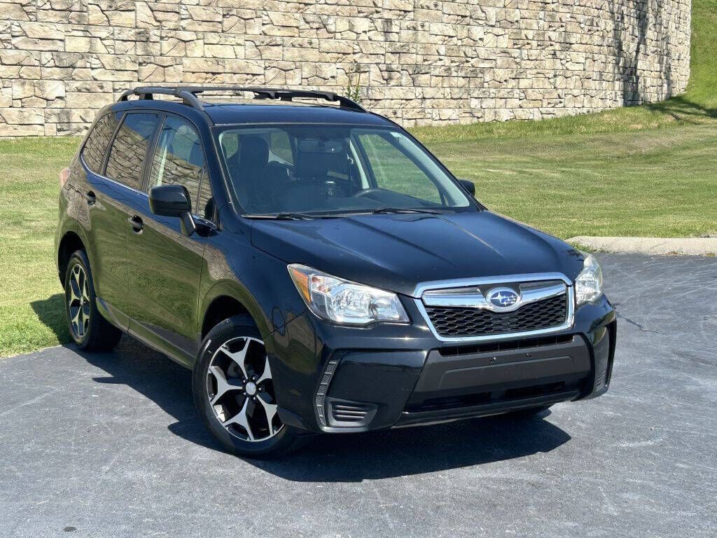 2016 SUBARU Forester