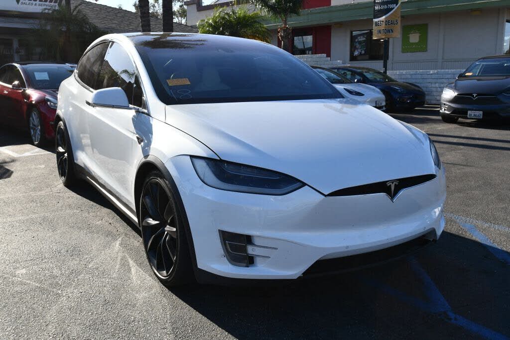 2016 TESLA Model X