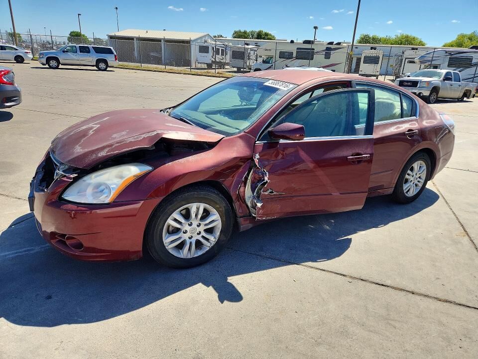 2010 NISSAN Altima
