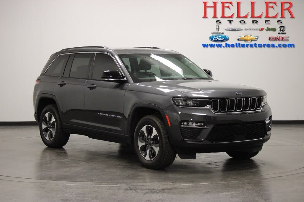 2022 JEEP Grand Cherokee