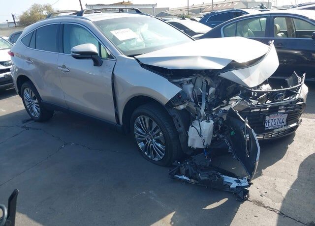 2023 TOYOTA Venza