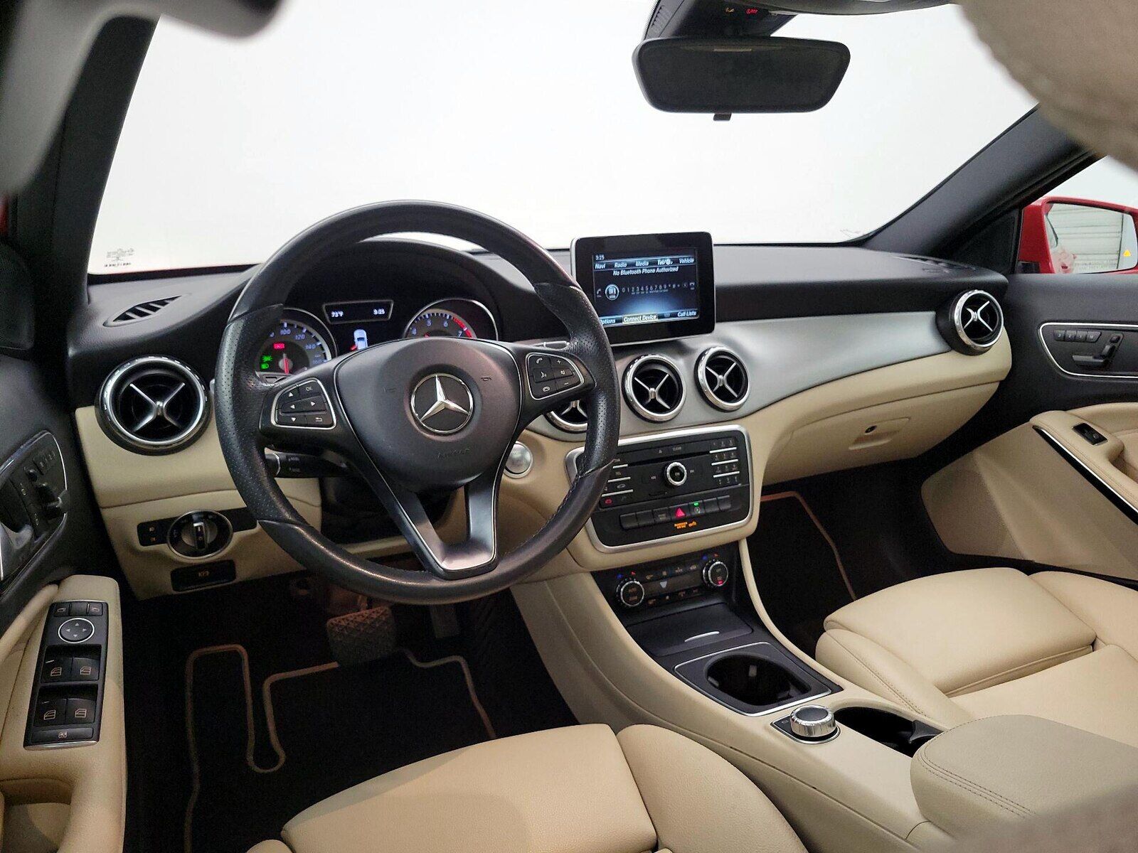 2017 MERCEDES-BENZ GLA-Class