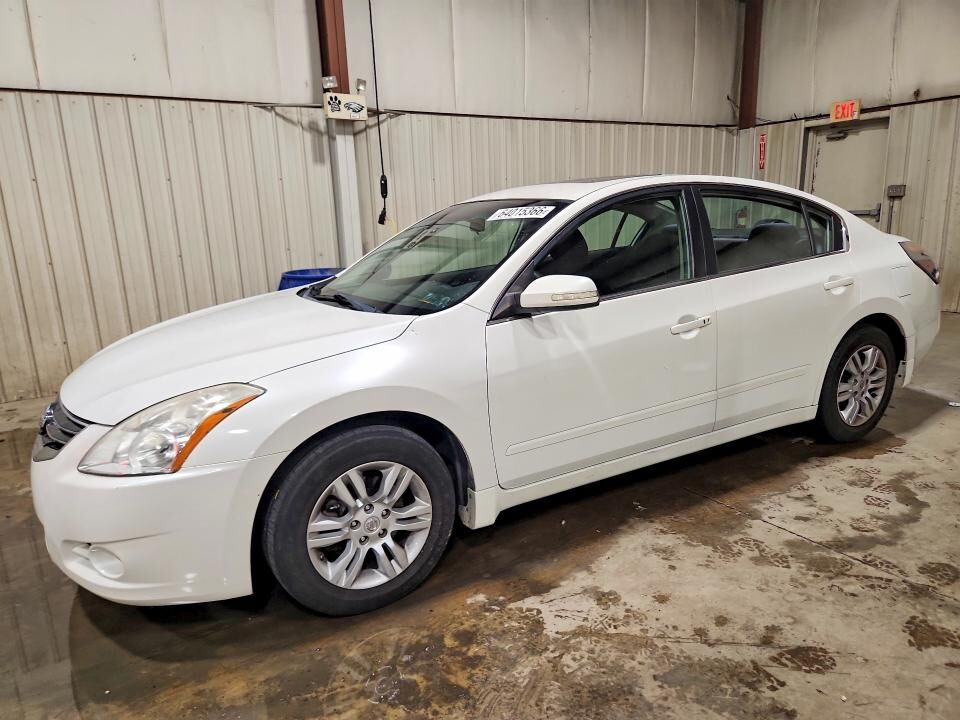 2010 NISSAN Altima