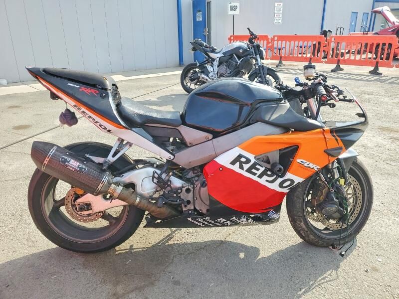 2002 HONDA CB