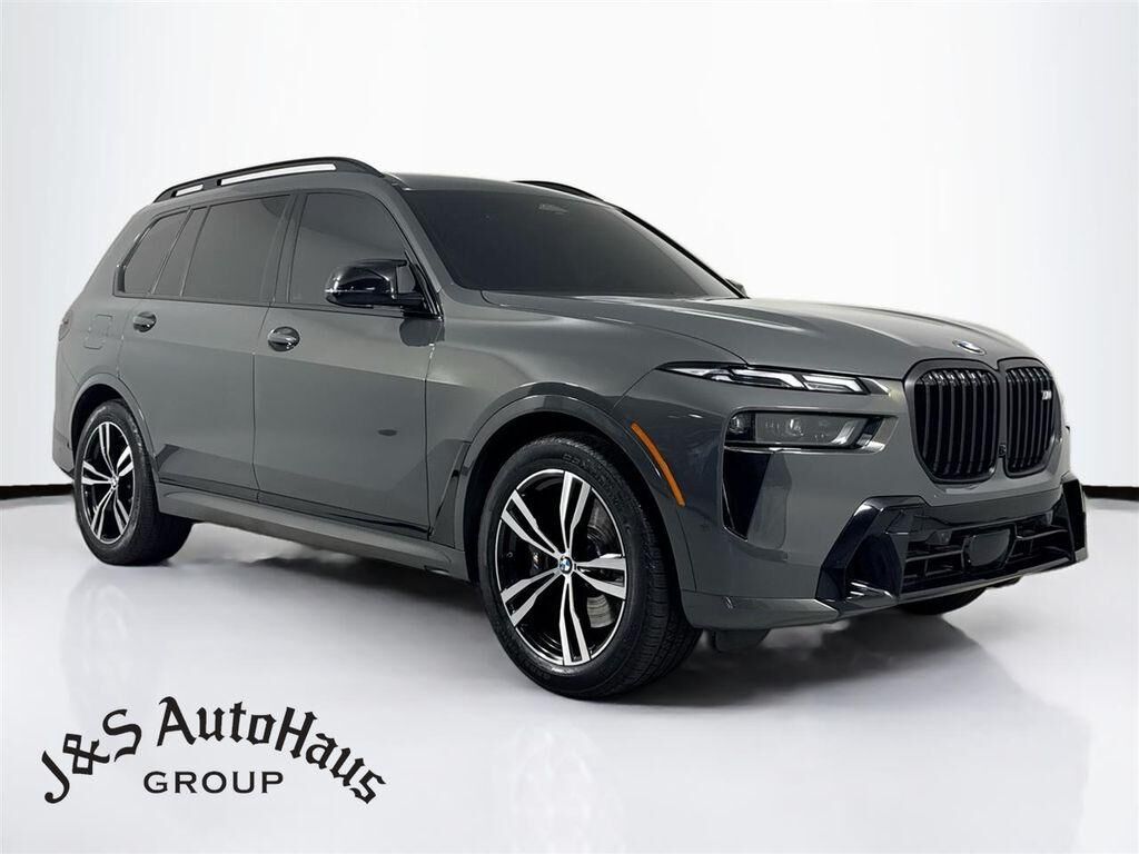 2026 BMW X7