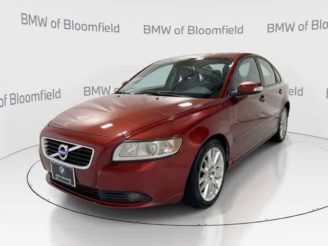 2011 VOLVO S40