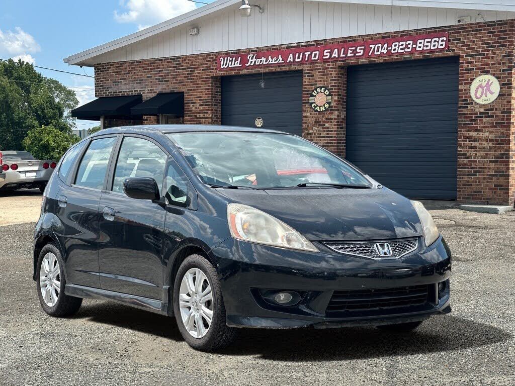 2011 HONDA Fit
