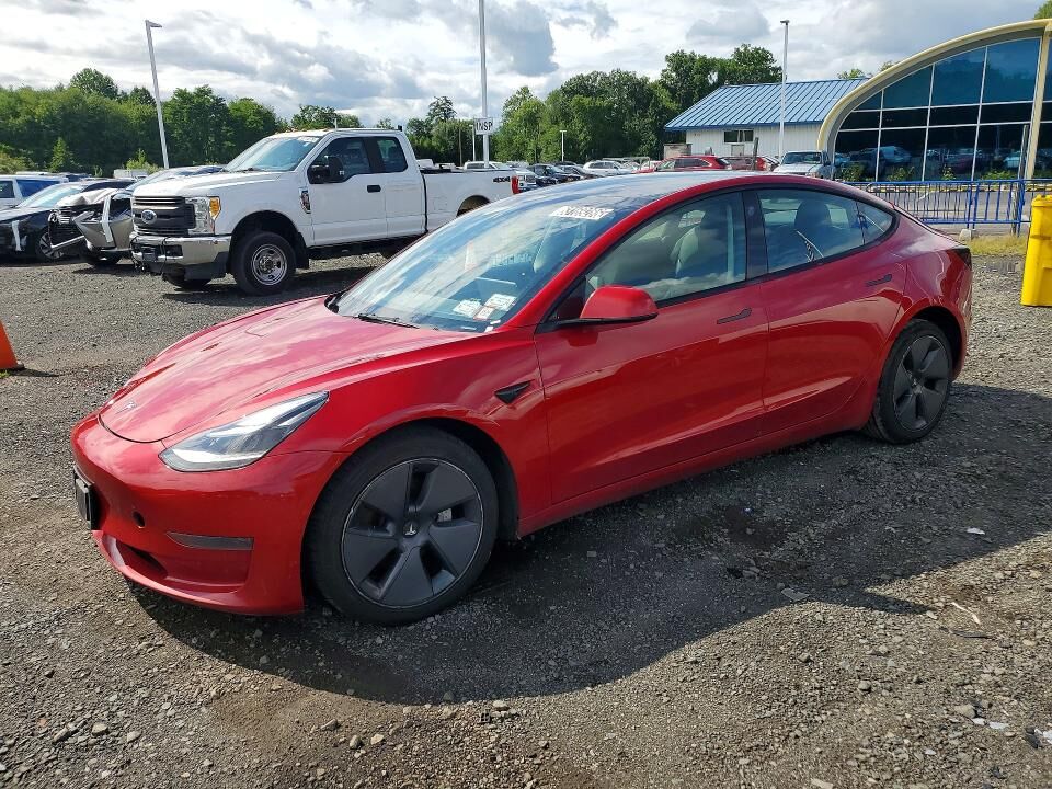 2022 TESLA Model 3