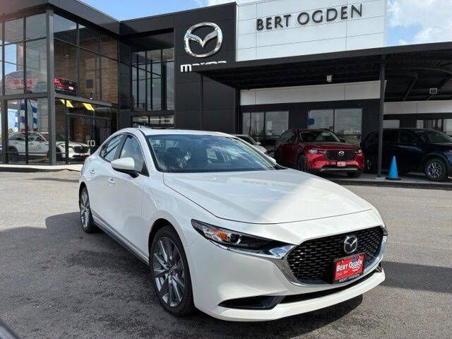 2026 MAZDA Mazda3