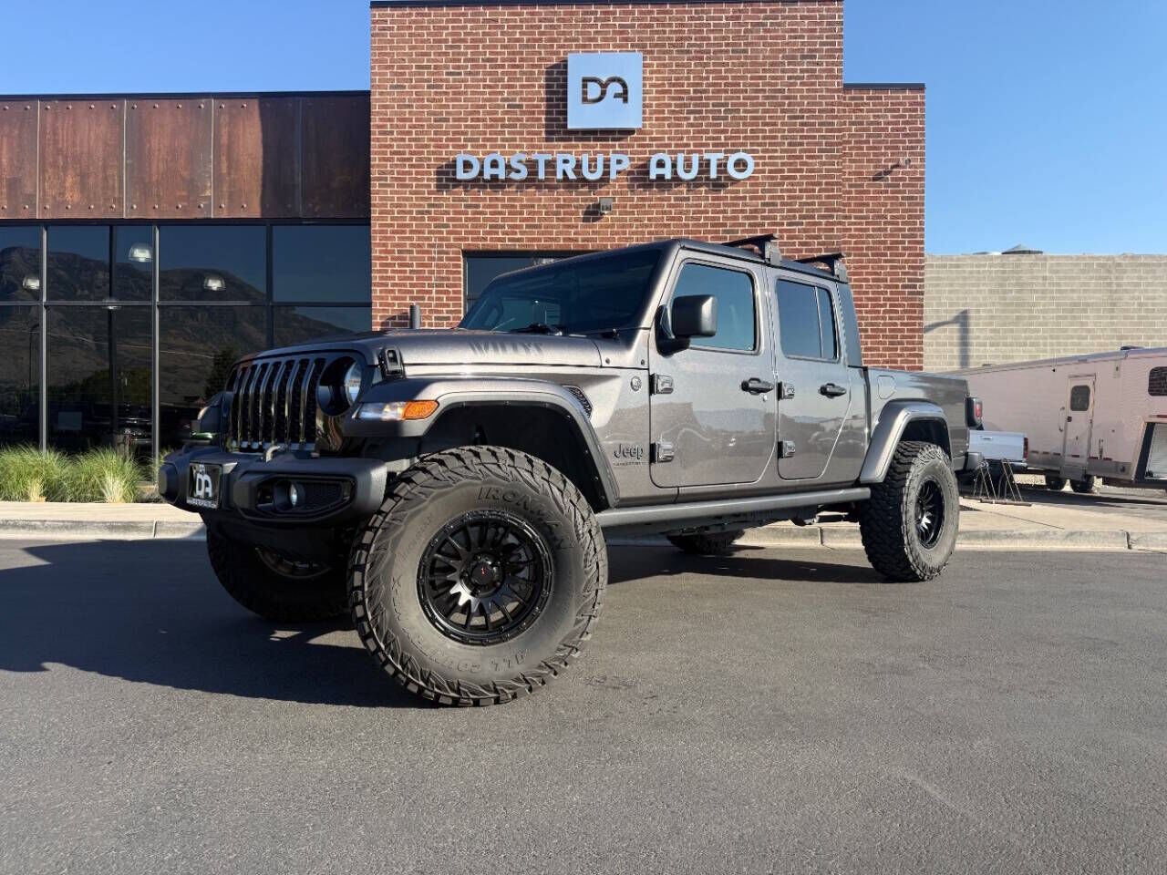 2023 JEEP Gladiator