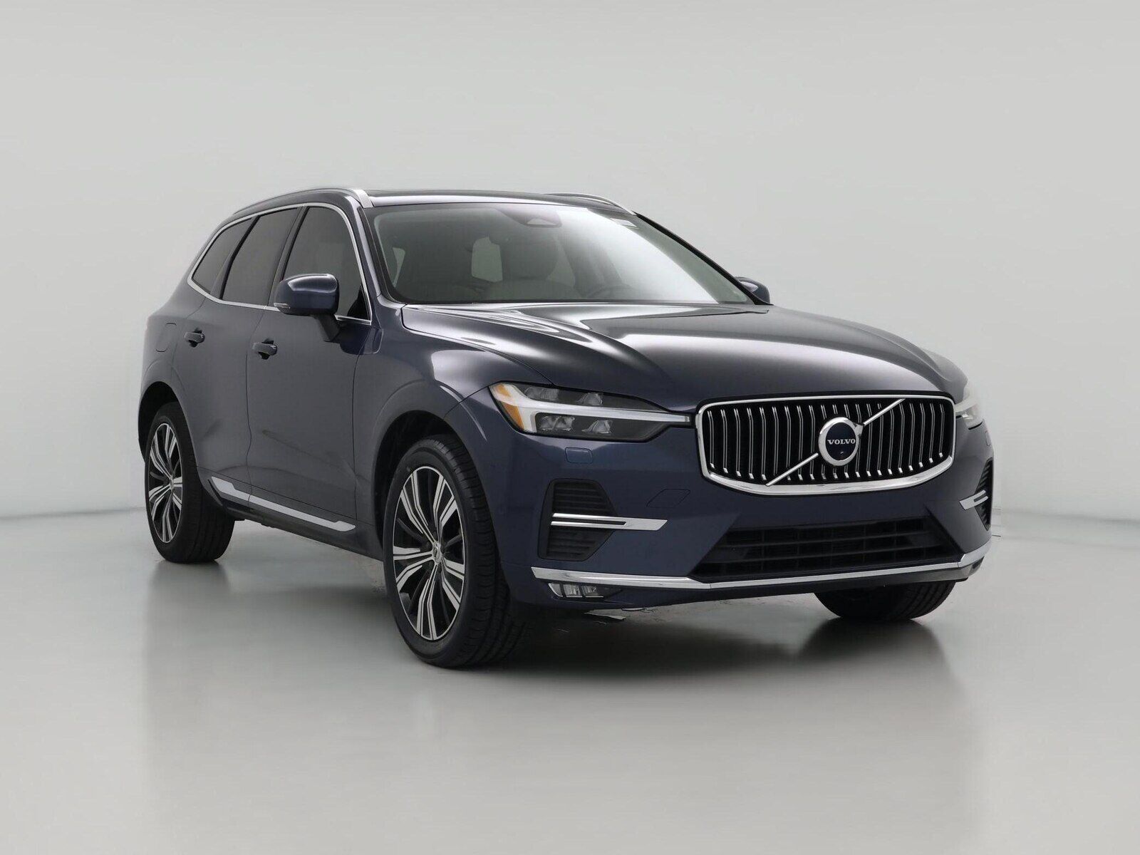 2023 VOLVO XC60