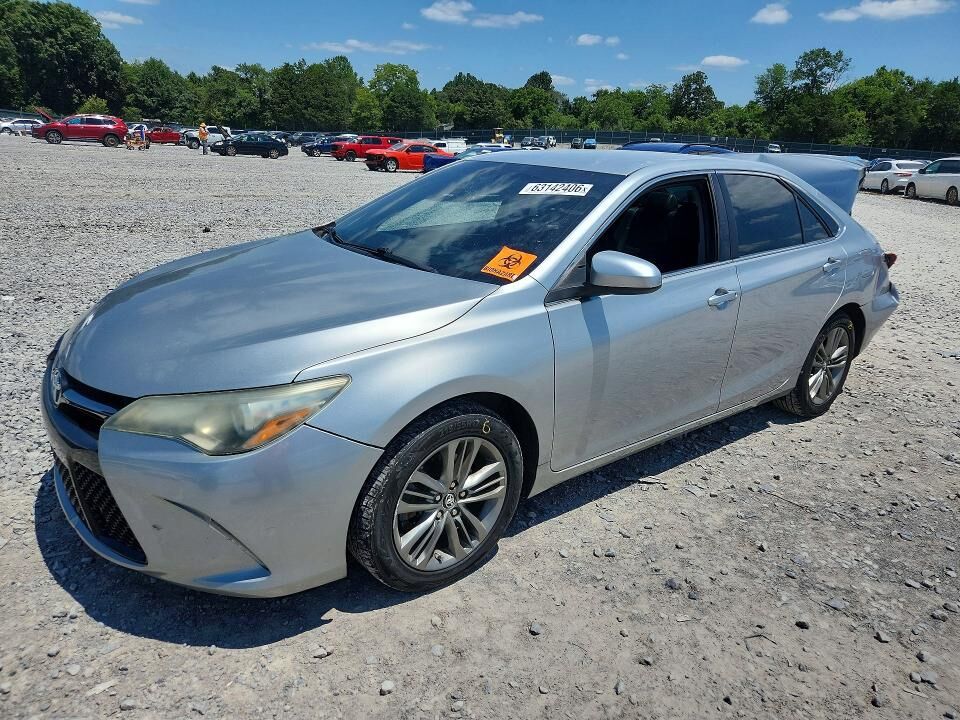 2016 TOYOTA Camry
