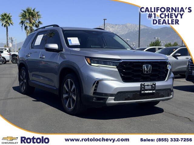 2025 HONDA Pilot