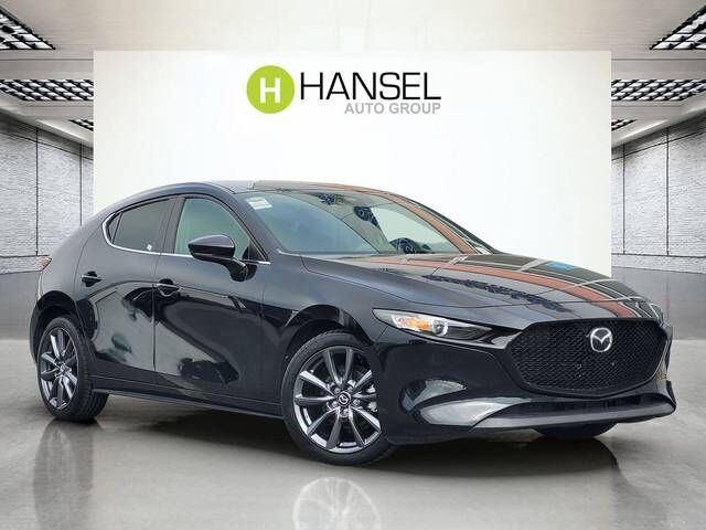 2022 MAZDA Mazda3