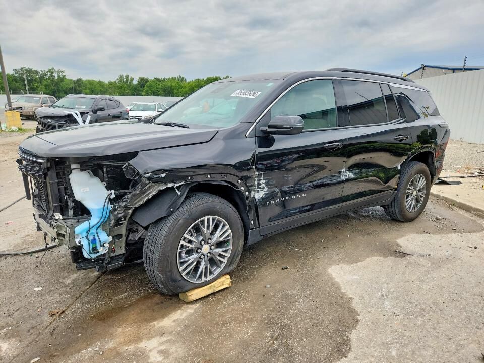 2025 CHEVROLET Traverse