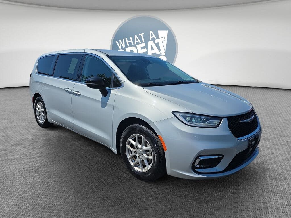2024 CHRYSLER Pacifica