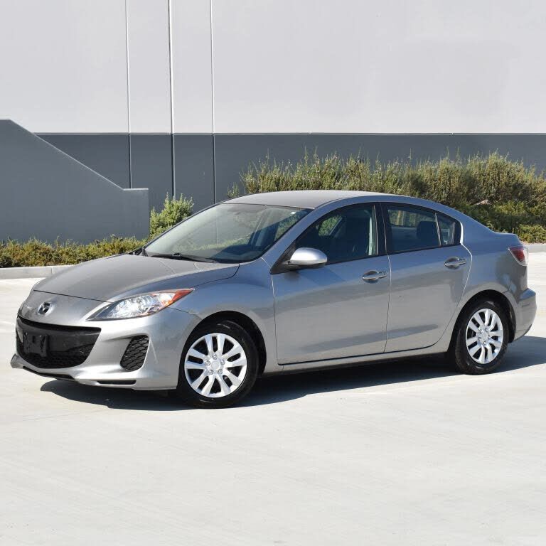 2012 MAZDA Mazda3
