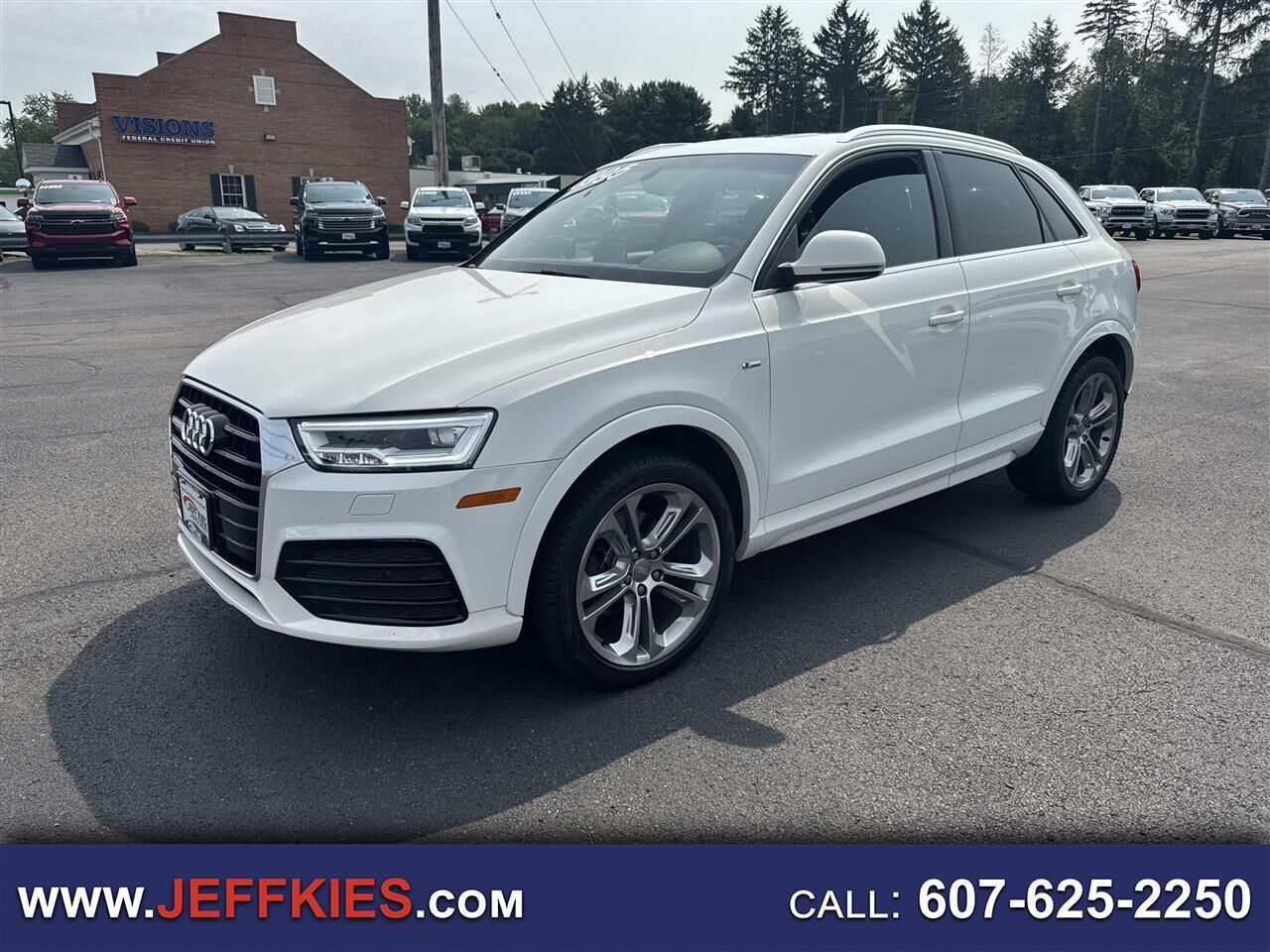 2018 AUDI Q3