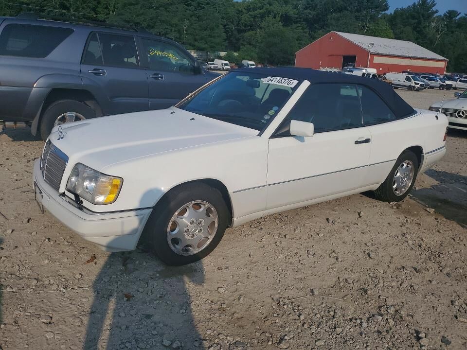 1995 MERCEDES-BENZ E-Class