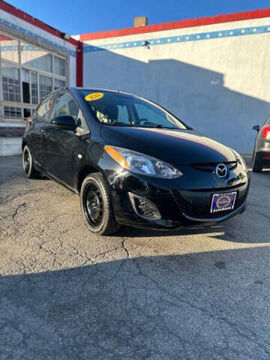 2012 MAZDA Mazda2