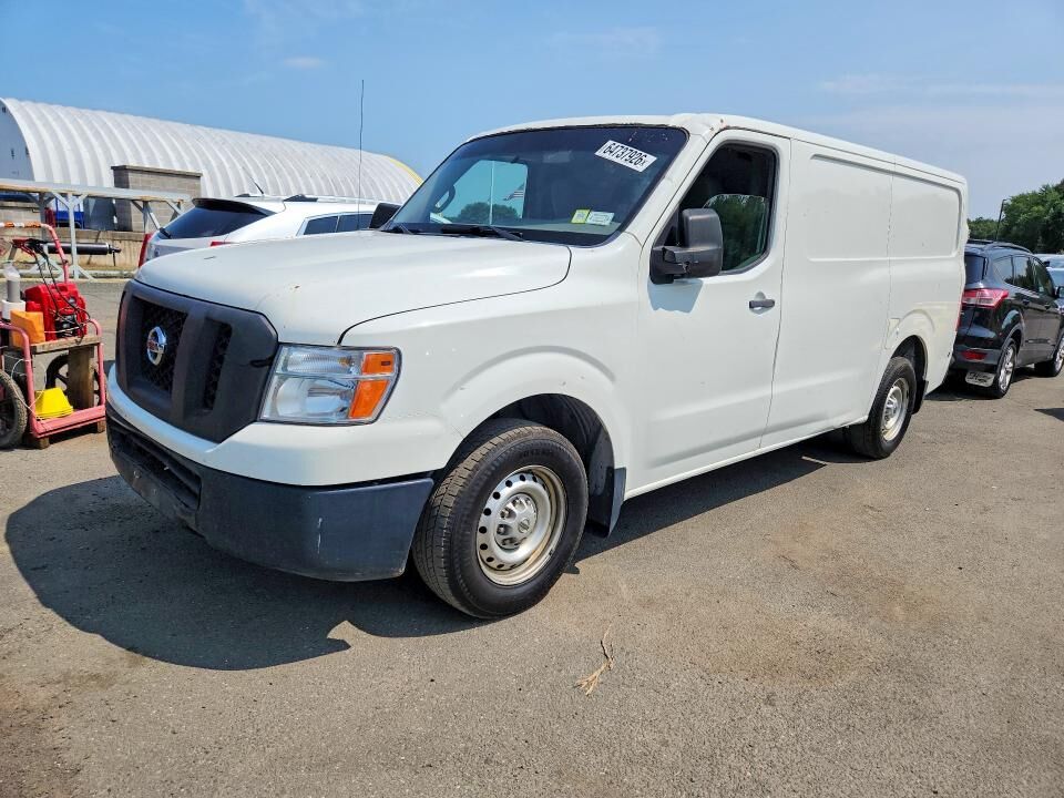 2014 NISSAN NV