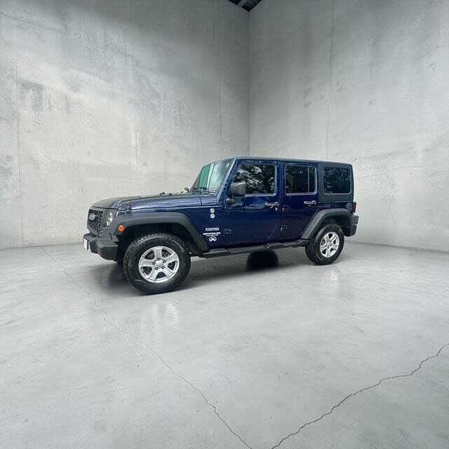 2013 JEEP Wrangler