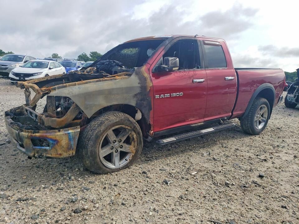 2011 DODGE Ram
