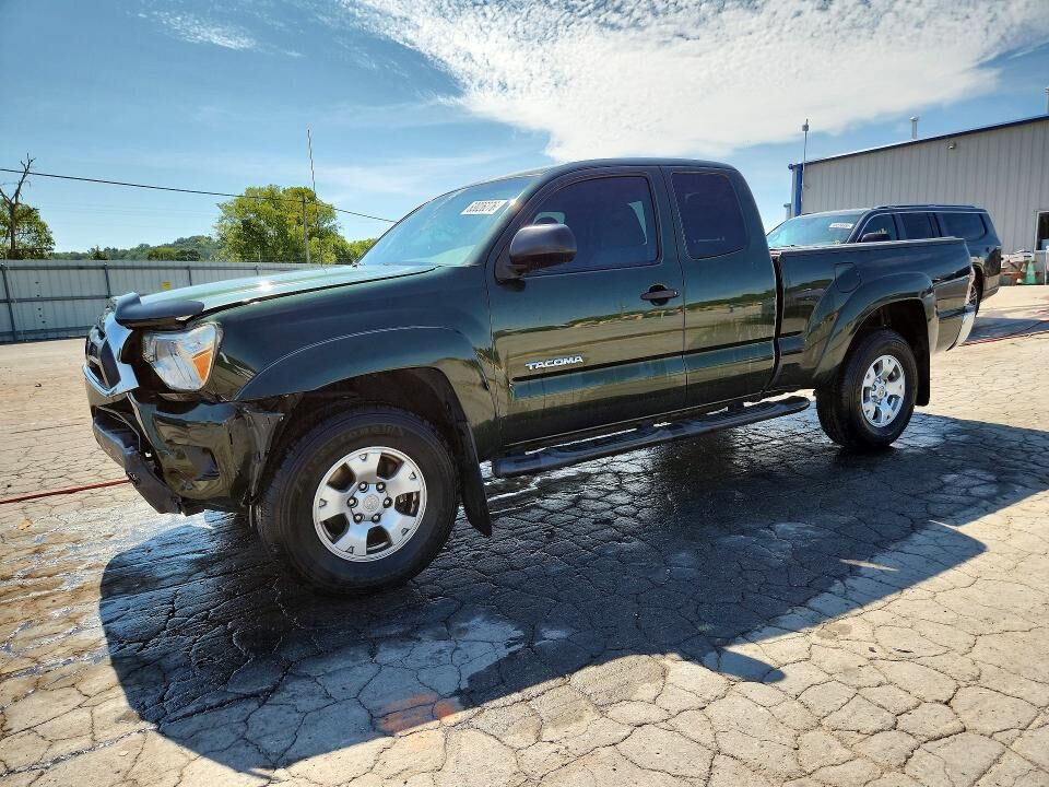 2014 TOYOTA Tacoma