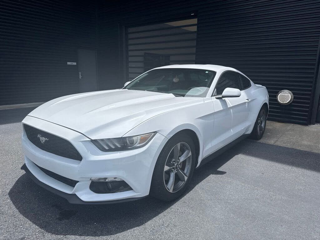 2016 FORD Mustang