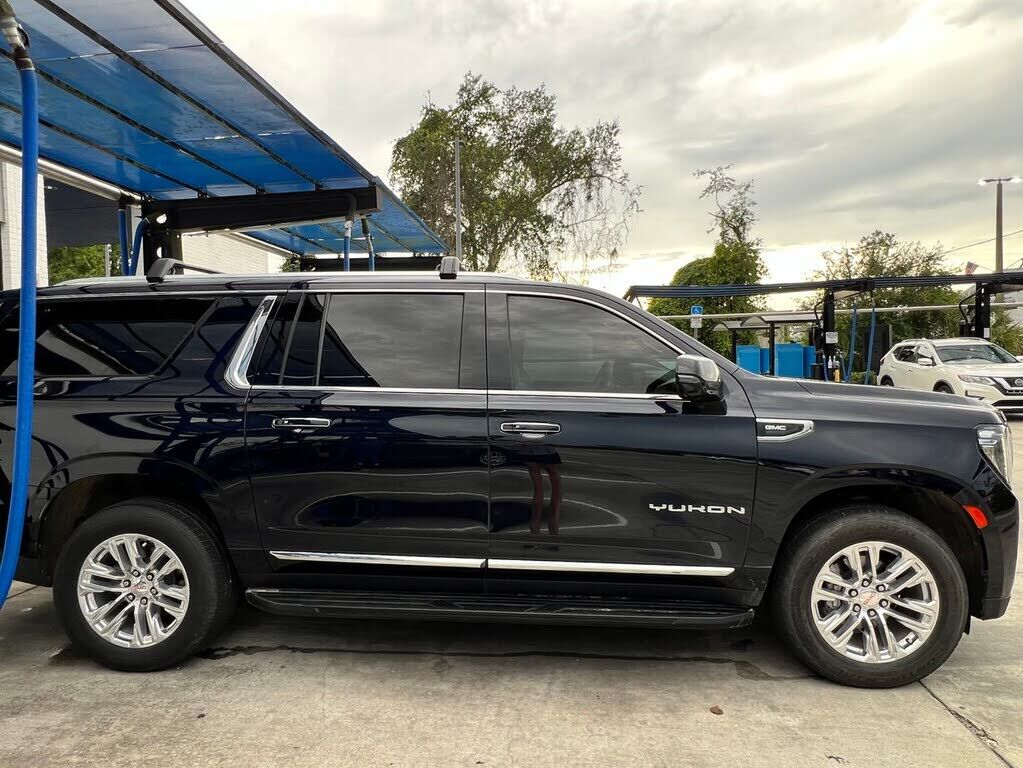 2023 GMC Yukon XL