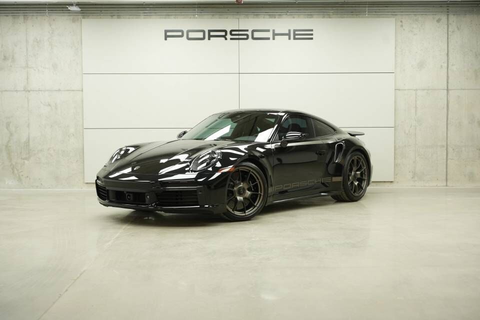 2025 PORSCHE 911