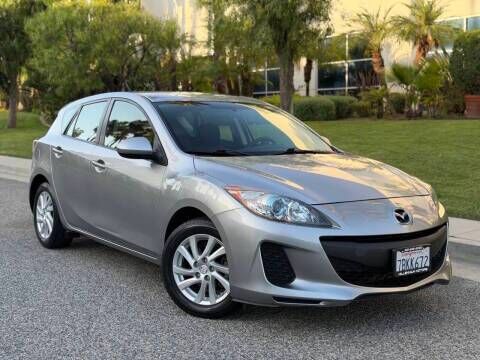 2012 MAZDA Mazda3