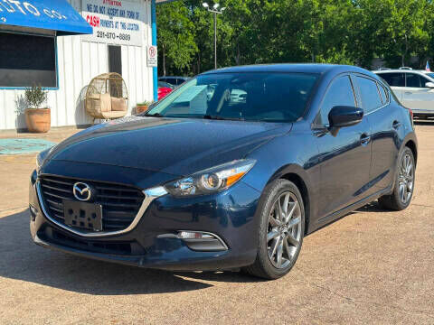 2018 MAZDA Mazda3