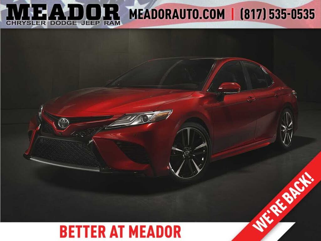 2019 TOYOTA Camry