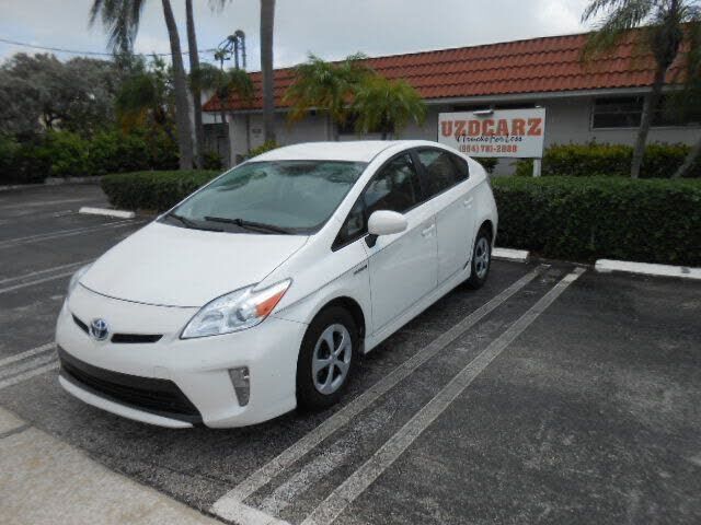 2013 TOYOTA PRIUS