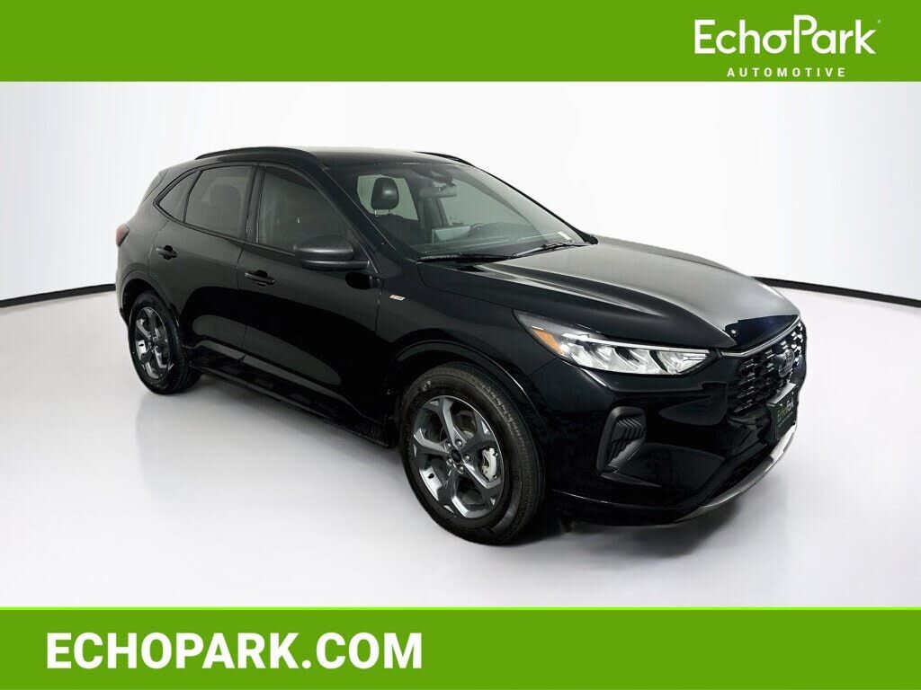 2024 FORD Escape