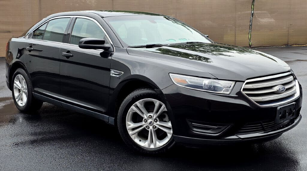 2019 FORD Taurus