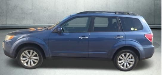 2011 SUBARU Forester