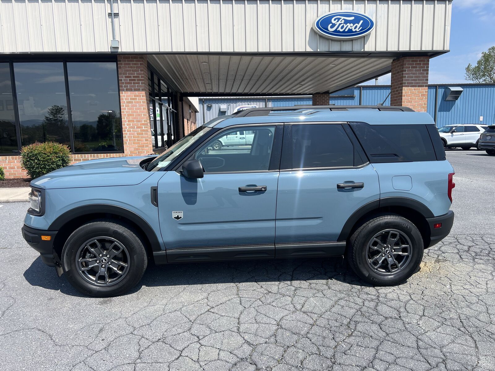 2023 FORD Bronco