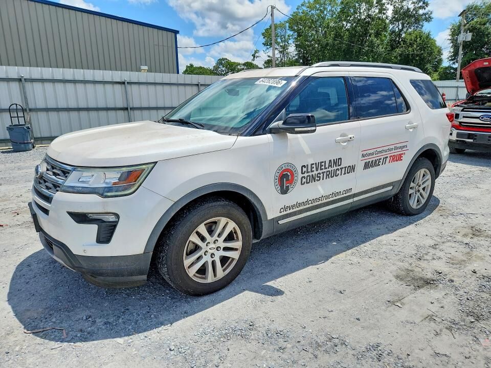 2018 FORD Explorer