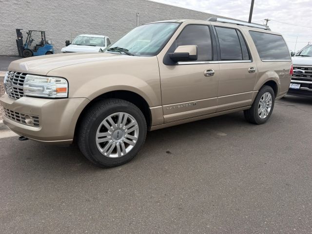 2014 LINCOLN Navigator