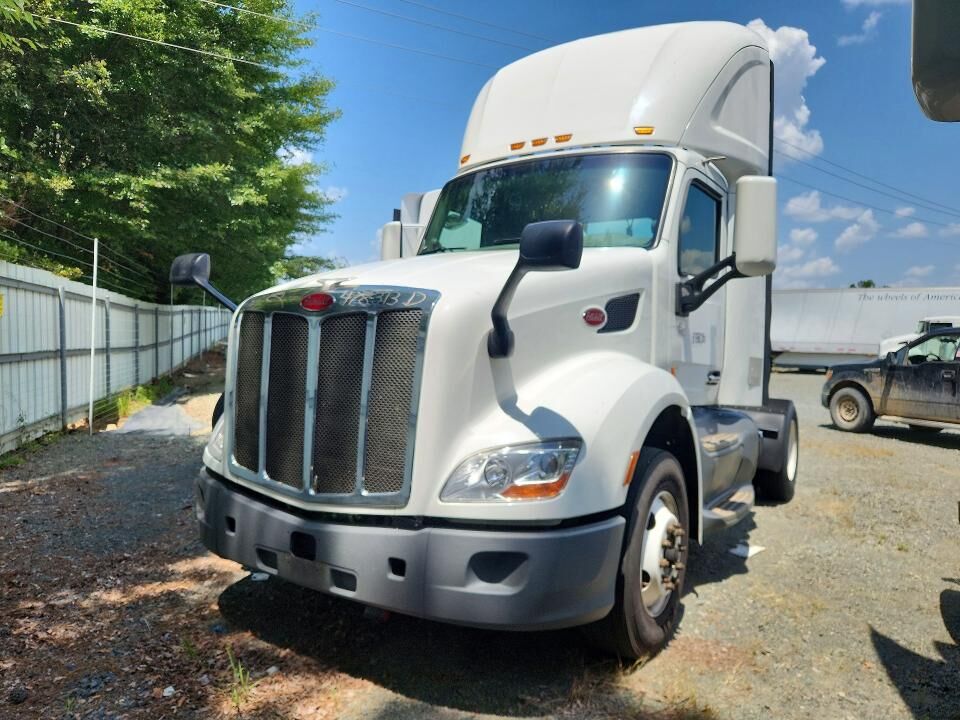2018 PETERBILT 579