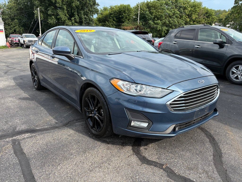 2019 FORD Fusion